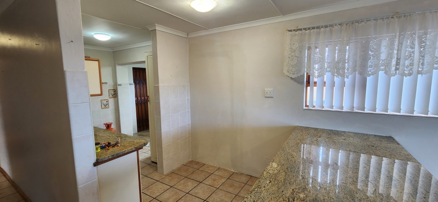 3 Bedroom Property for Sale in Dana Bay Western Cape